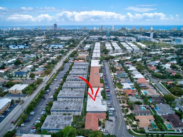 2109 NE 68th St 203, Fort Lauderdale FL 33308