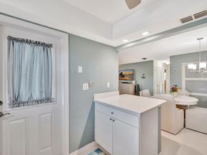 2109 NE 68th St 203, Fort Lauderdale FL 33308