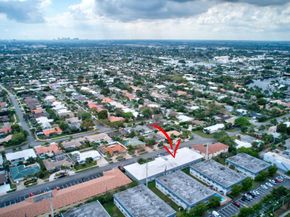 2109 NE 68th St 203, Fort Lauderdale FL 33308
