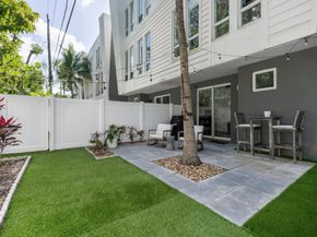 723 SE 16th Ct, Fort Lauderdale FL 33316