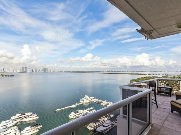 1800 Sunset Harbou Drive 6, Miami Beach FL 33139