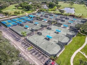 3 Brentwood Drive, Boynton Beach FL 33436