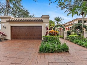 572 Deer Creek Via Genova, Deerfield Beach FL 33442