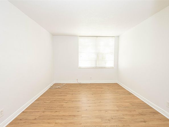 9471 Evergreen Pl 201, Davie FL 33324