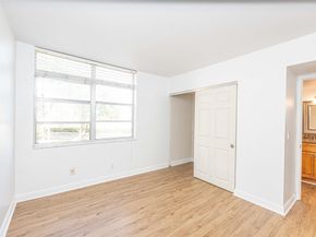9471 Evergreen Pl 201, Davie FL 33324