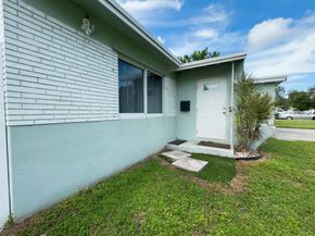 1602 N 23 Avenue, Hollywood FL 33020