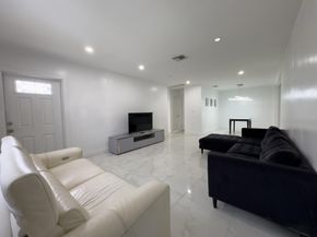 1602 N 23 Avenue, Hollywood FL 33020