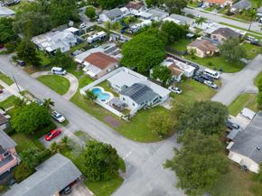 1602 N 23 Avenue, Hollywood FL 33020