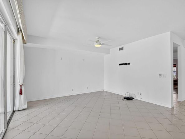 11570 Briarwood Circle 1, Boynton Beach FL 33437