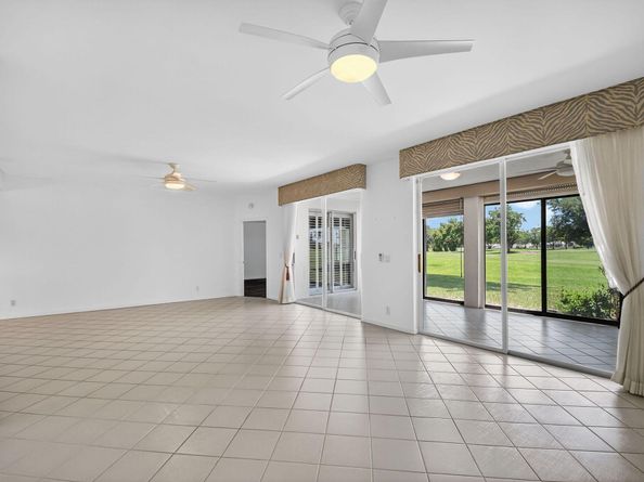 11570 Briarwood Circle 1, Boynton Beach FL 33437
