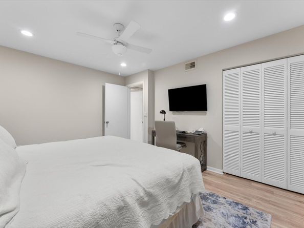 30 Westgate Lane 30g, Boynton Beach FL 33436