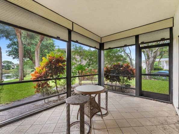 30 Westgate Lane 30g, Boynton Beach FL 33436