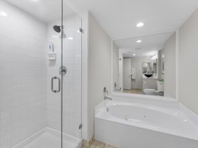 30 Westgate Lane 30g, Boynton Beach FL 33436
