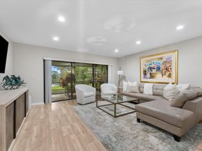 30 Westgate Lane 30g, Boynton Beach FL 33436