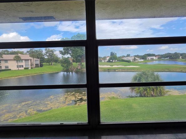 8751 Holly Ct 202, Tamarac FL 33321