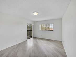 4725 Lucerne Lakes Boulevard E 411, Lake Worth FL 33467