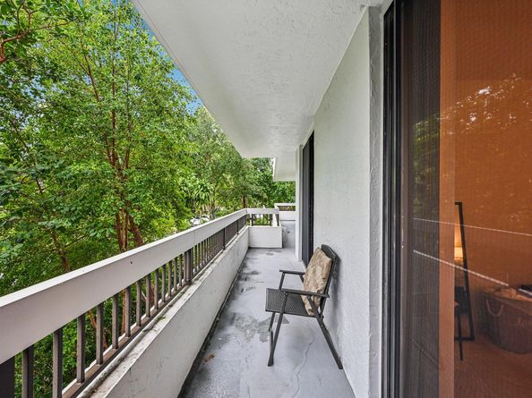 23200 Camino Del Mar 201, Boca Raton FL 33433