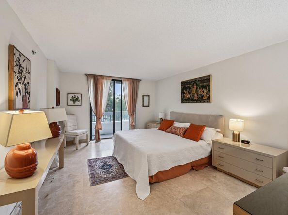 23200 Camino Del Mar 201, Boca Raton FL 33433