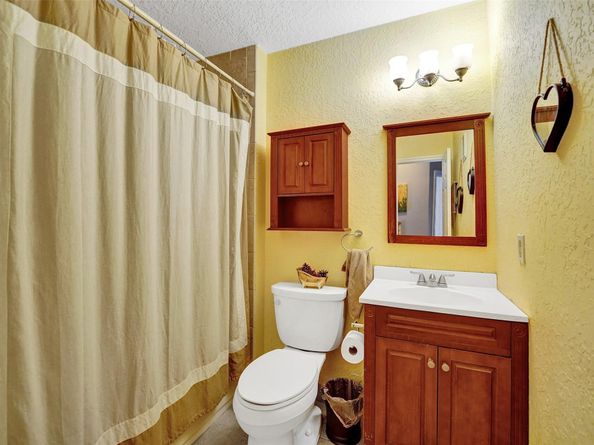 14580 Fairfax Pl, Davie FL 33325
