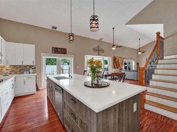 14580 Fairfax Pl, Davie FL 33325