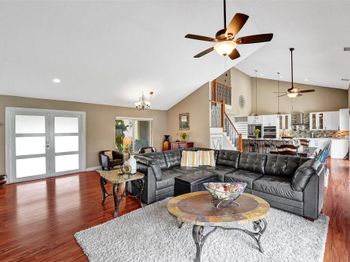 14580 Fairfax Pl