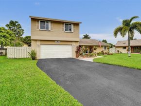 14580 Fairfax Pl, Davie FL 33325