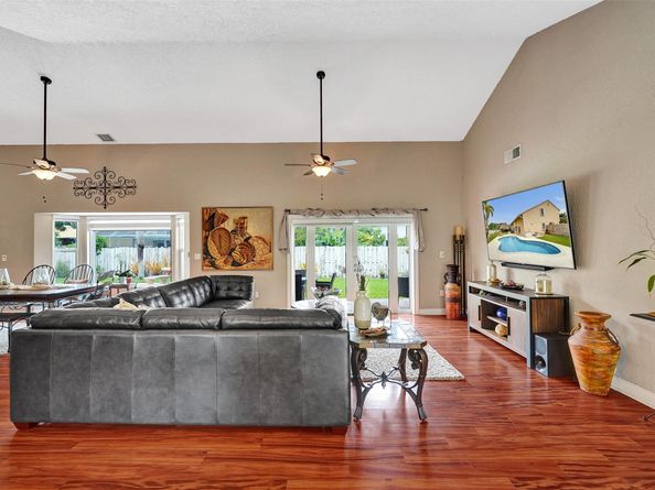 14580 Fairfax Pl, Davie FL 33325