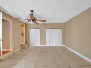 14580 Fairfax Pl, Davie FL 33325