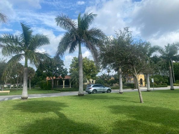 1120 S Federal Highway, Lake Worth Beach FL 33460