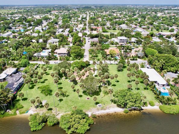 1120 S Federal Highway, Lake Worth Beach FL 33460