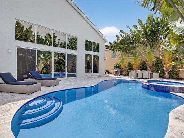 6529 NW 40th Court, Boca Raton FL 33496