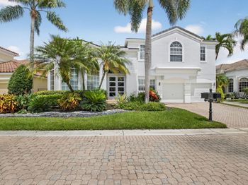 6529 NW 40th Court