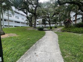 3301 Spanish Moss Te 601, Lauderhill FL 33319