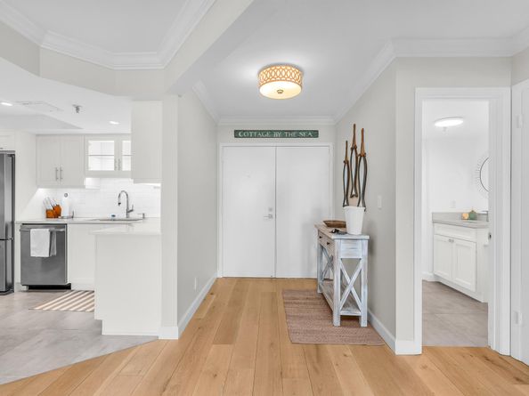 1155 Hillsboro Mile 602, Hillsboro Beach FL 33062