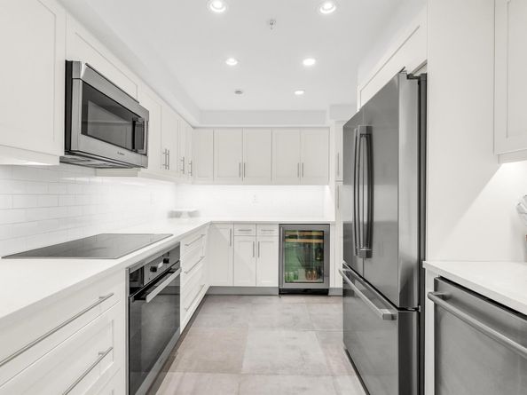 1155 Hillsboro Mile 602, Hillsboro Beach FL 33062