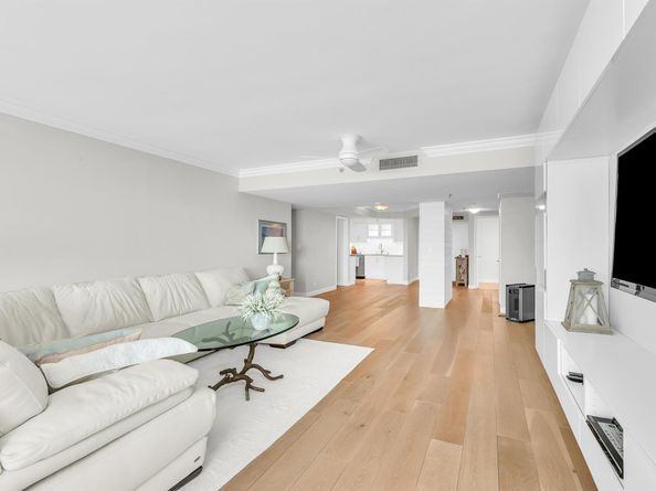 1155 Hillsboro Mile 602, Hillsboro Beach FL 33062