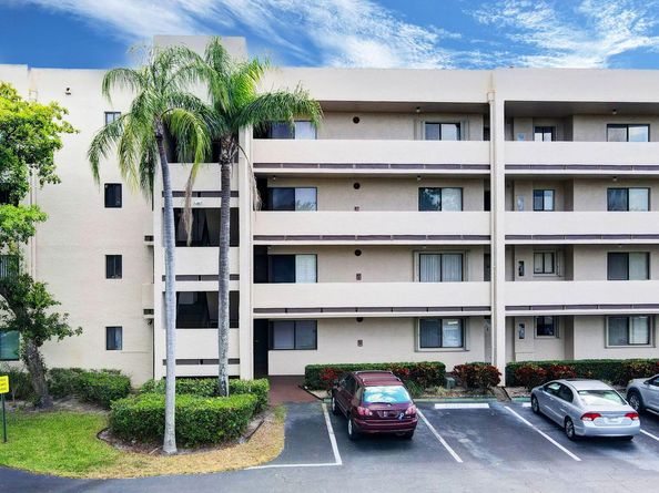 3154 Via Poinciana 211, Lake Worth FL 33467
