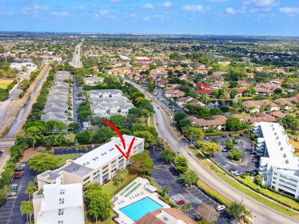 3154 Via Poinciana 211, Lake Worth FL 33467