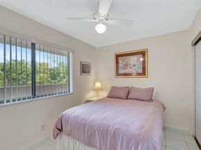 3154 Via Poinciana 211, Lake Worth FL 33467