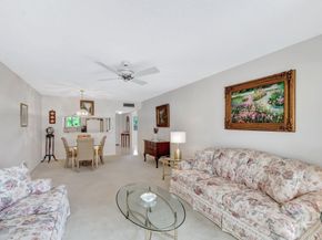 3154 Via Poinciana 211, Lake Worth FL 33467