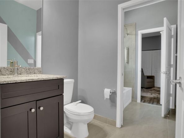 2030 Oysterwood Ln, Riviera Beach FL 33410