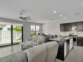 2030 Oysterwood Ln, Riviera Beach FL 33410