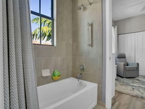2030 Oysterwood Ln, Riviera Beach FL 33410