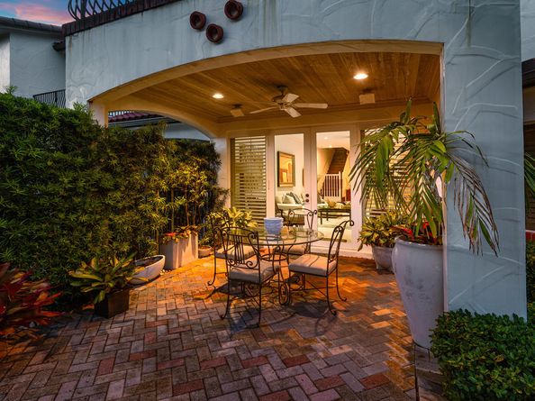 828 Estuary Way, Delray Beach FL 33483