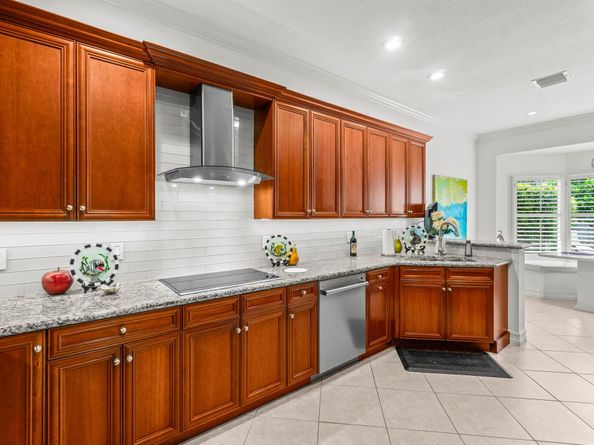 828 Estuary Way, Delray Beach FL 33483