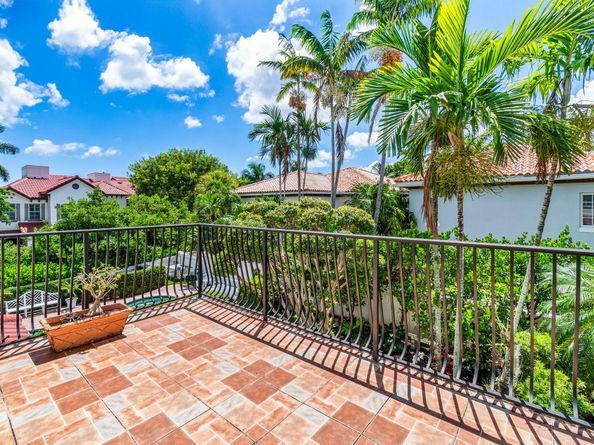 828 Estuary Way, Delray Beach FL 33483