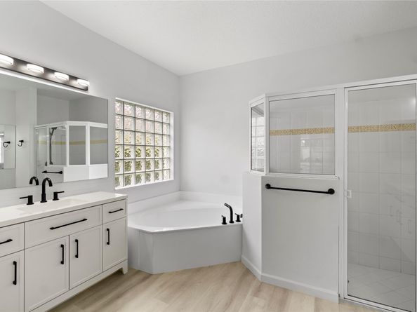 1523 SW 161st Ave, Pembroke Pines FL 33027
