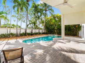 1523 SW 161st Ave, Pembroke Pines FL 33027