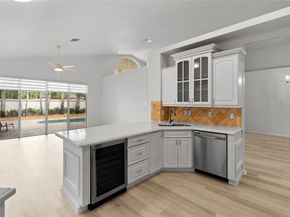 1523 SW 161st Ave, Pembroke Pines FL 33027