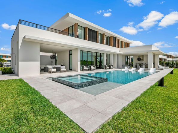 10955 Monte Rosa Drive, Palm Beach Gardens FL 33412